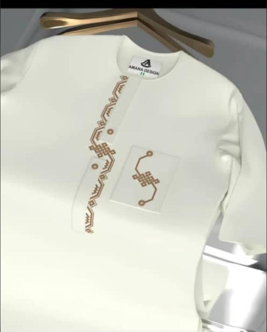 Tunique blanche traditionnelle