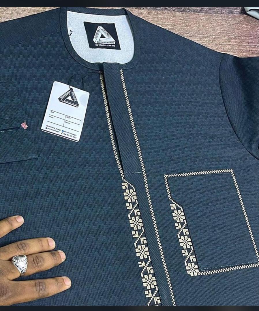 Boubou africain élégant pour homme