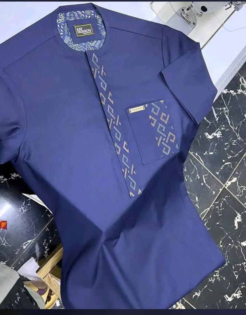 Boubou traditionnel bleu