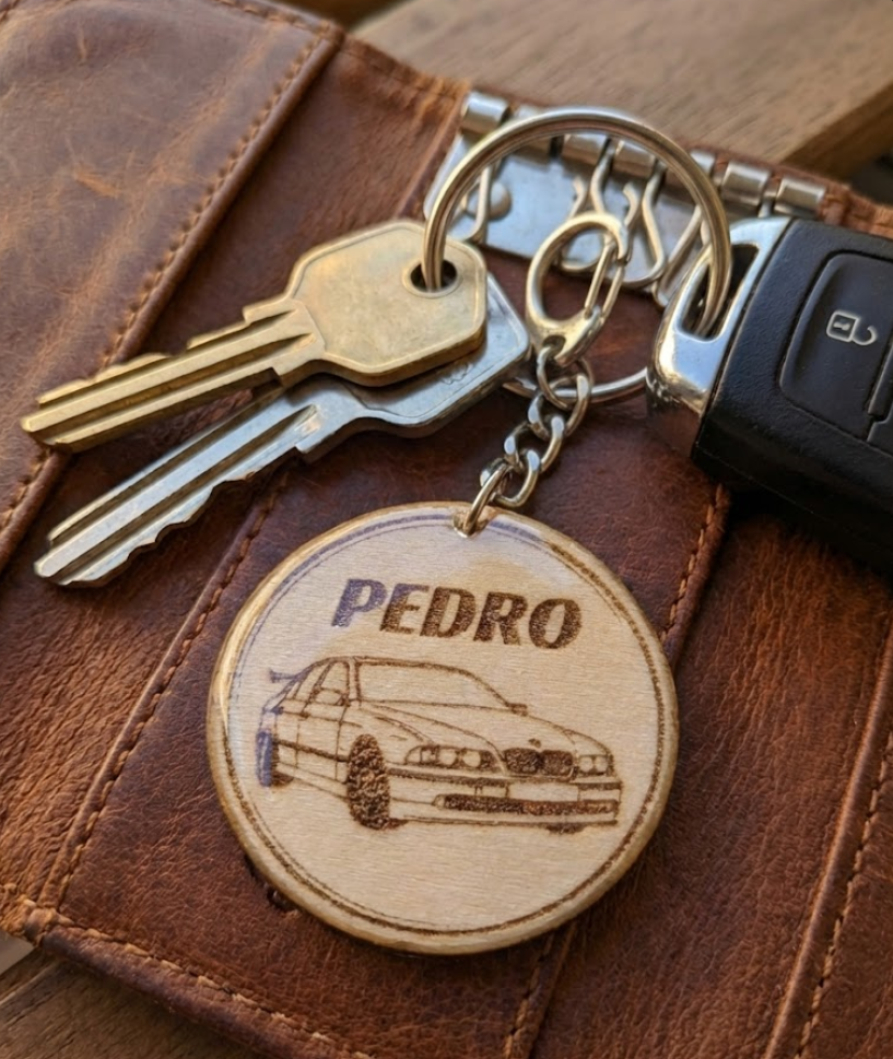 Llavero Personalizado "Tu Diseño" – Madera y Resina