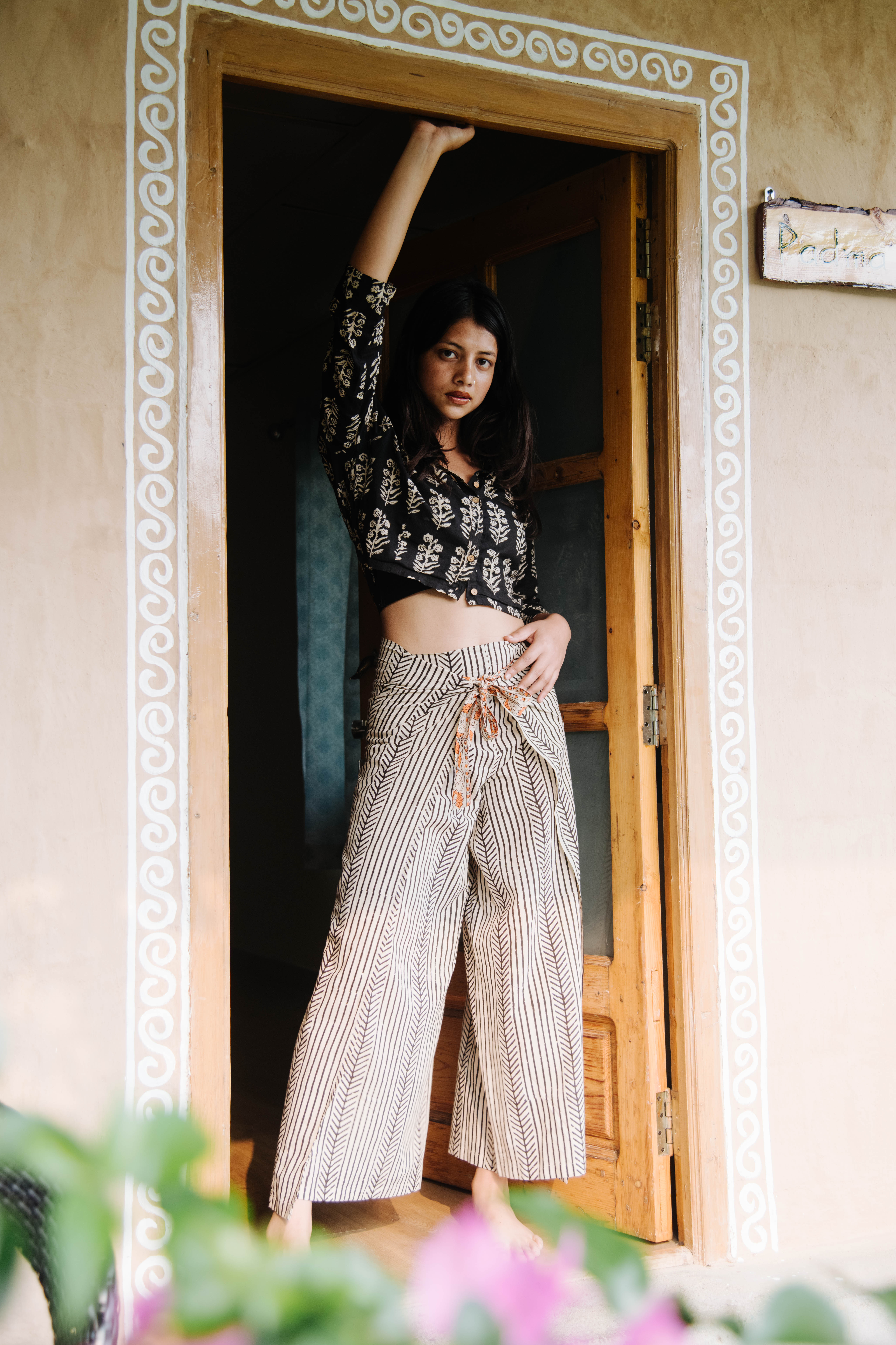 Classic Wrap Pants Fit 1