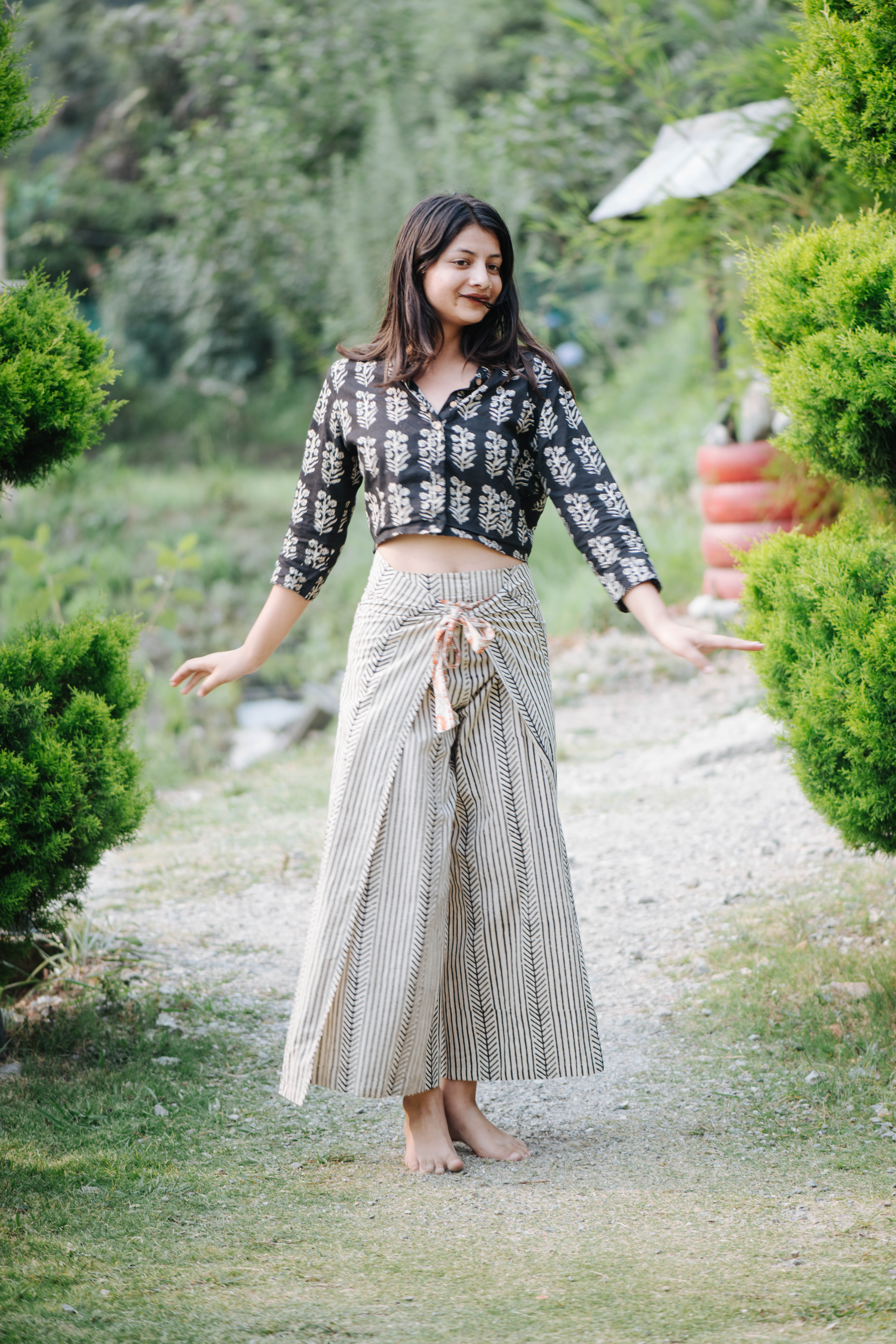 Classic Wrap Pants Fit 1