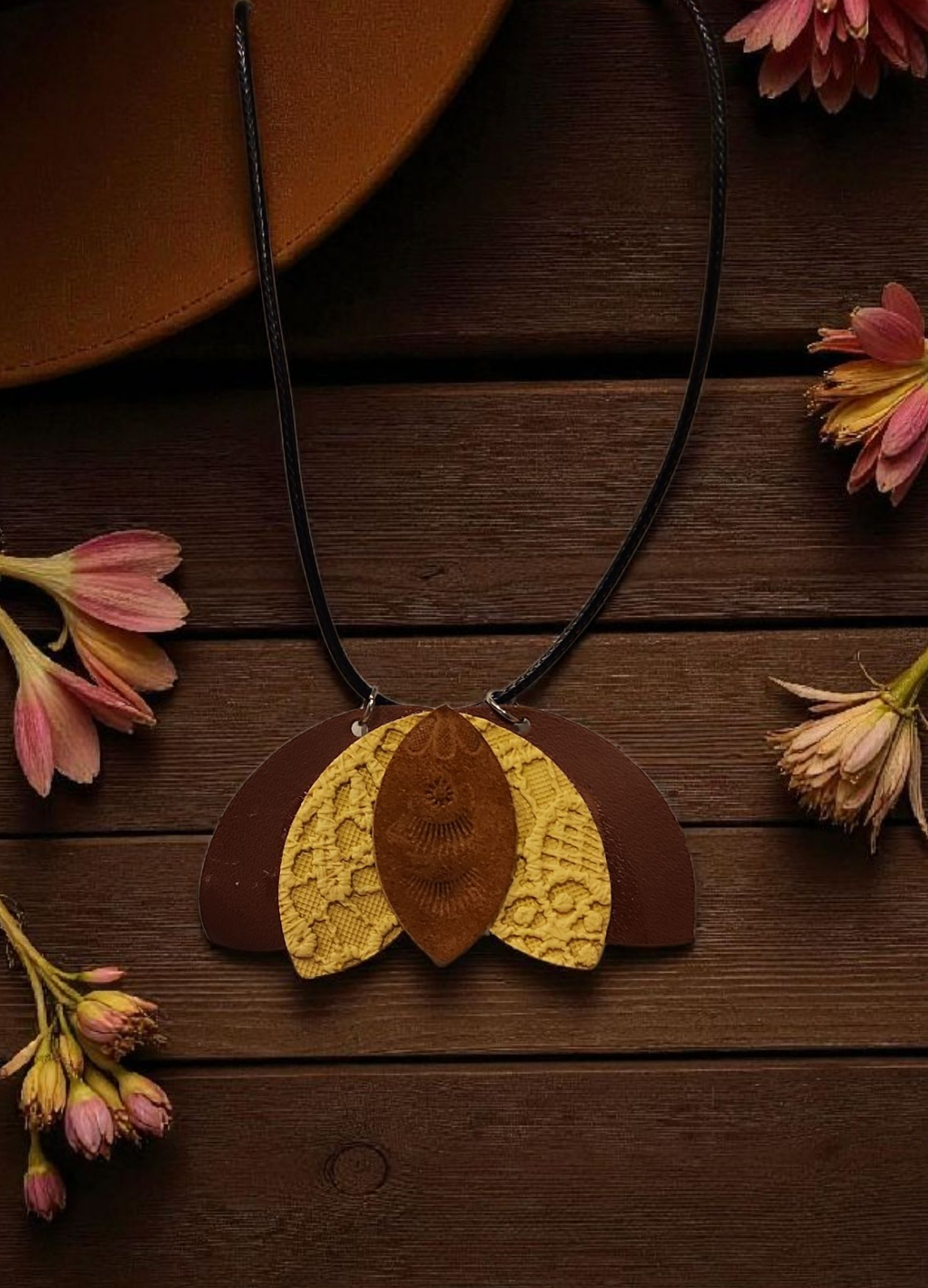 Collier Eventail du ranch