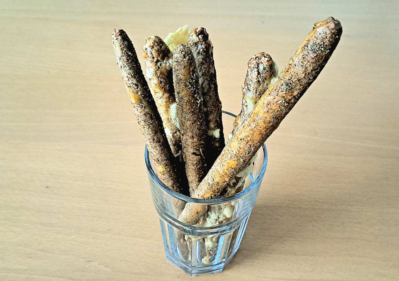 Zweierlei Knabberstangen (Dia-ssini)