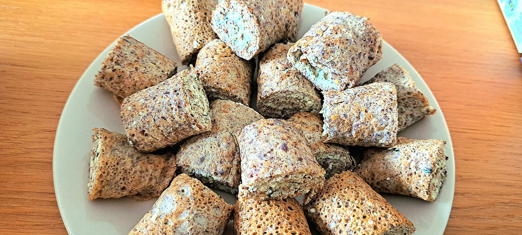 Gefüllte Schafskäse-Röllchen