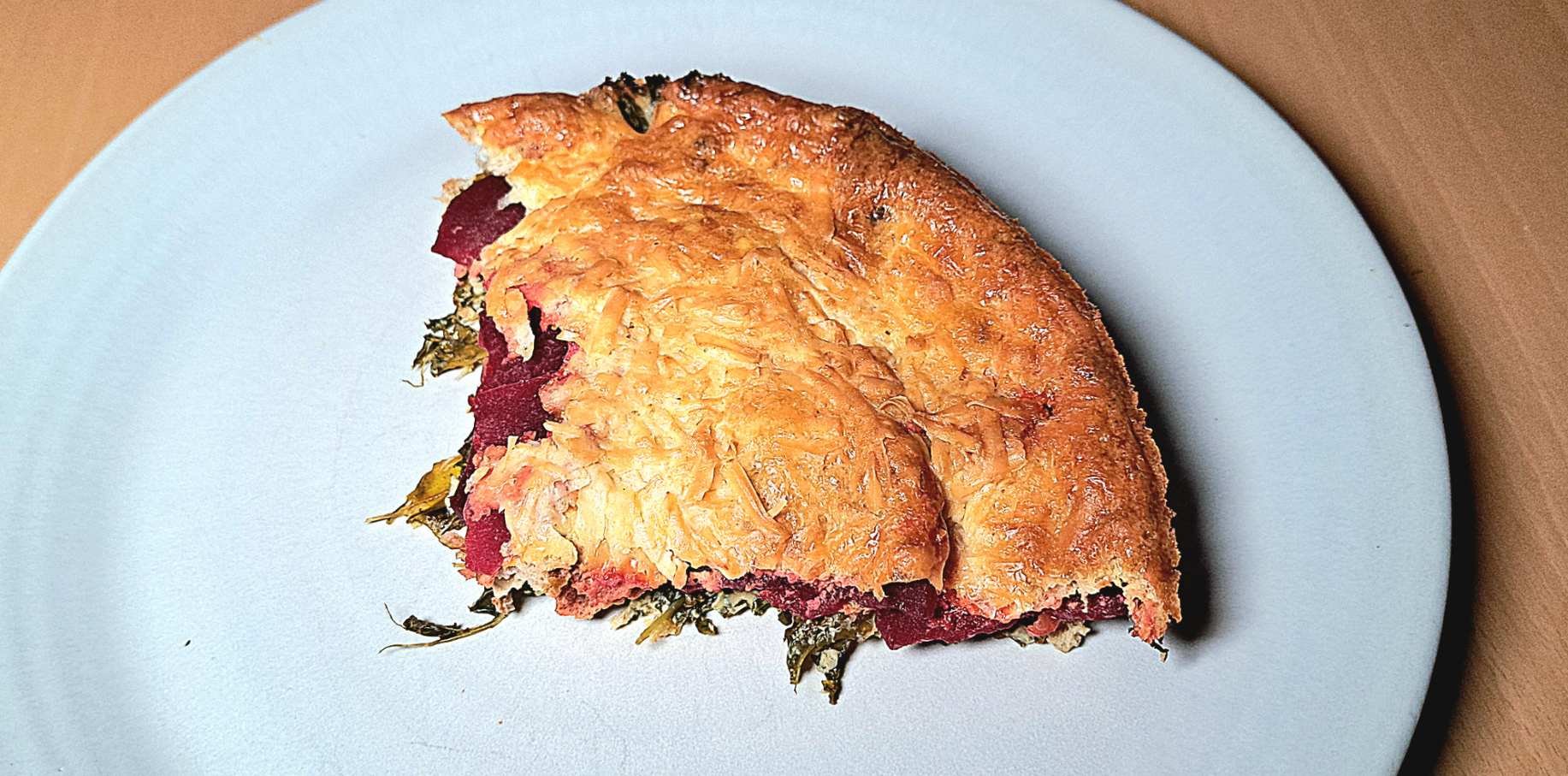 Quiche mit Grünkohl und roter Bete