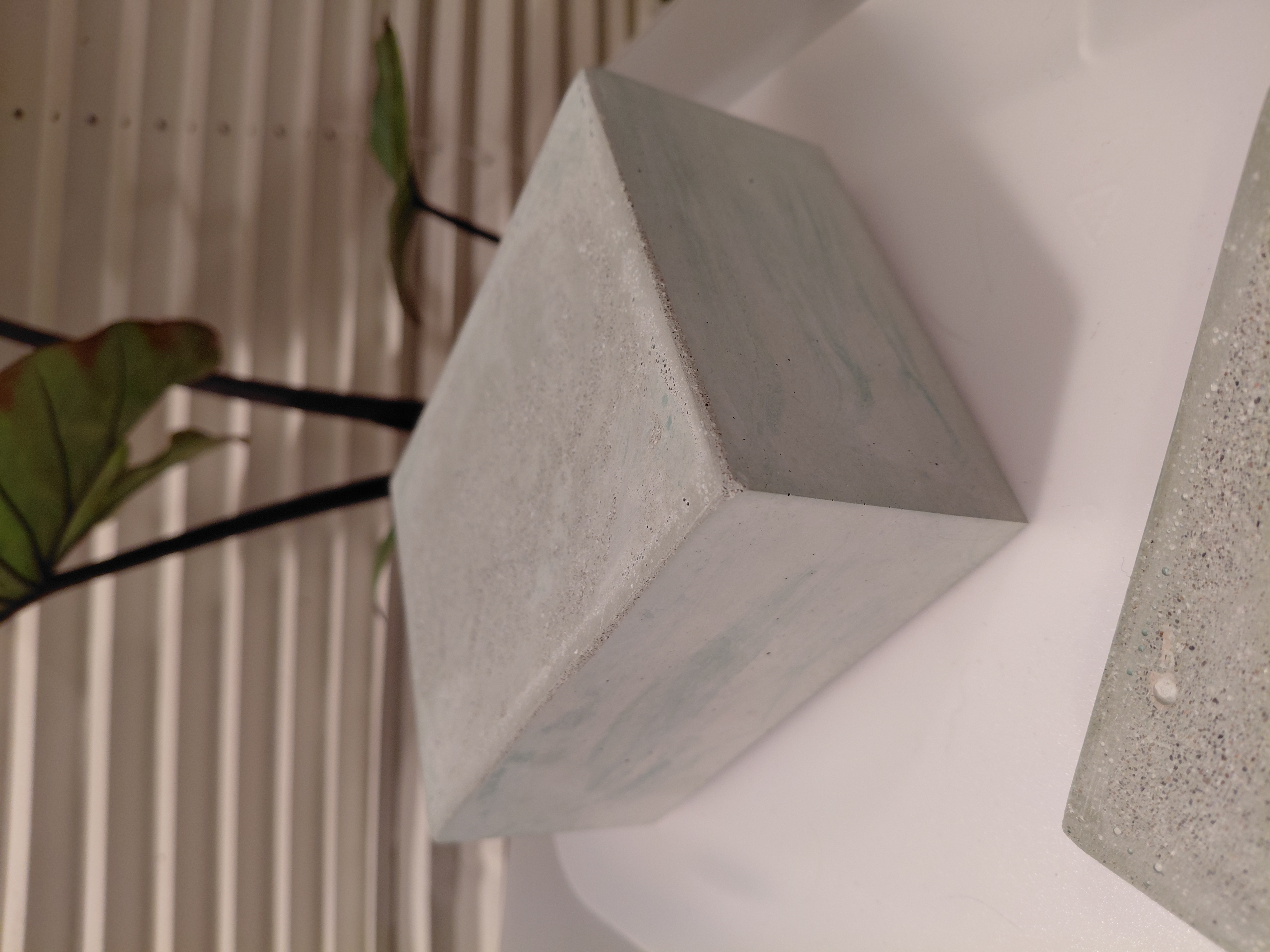 Jade Green Concrete Box w/Lid 