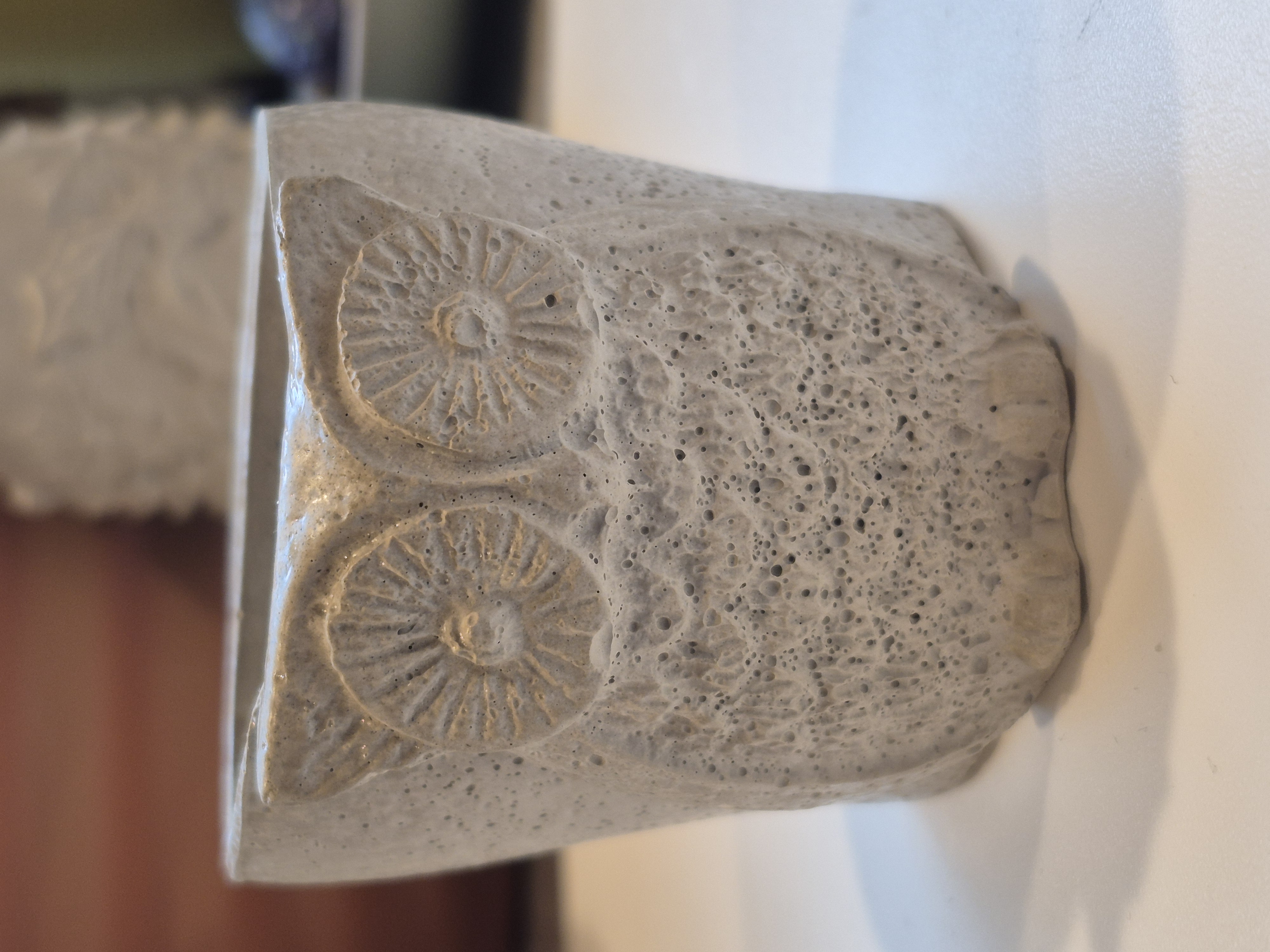 Concrete Owl Pot w/drainage 