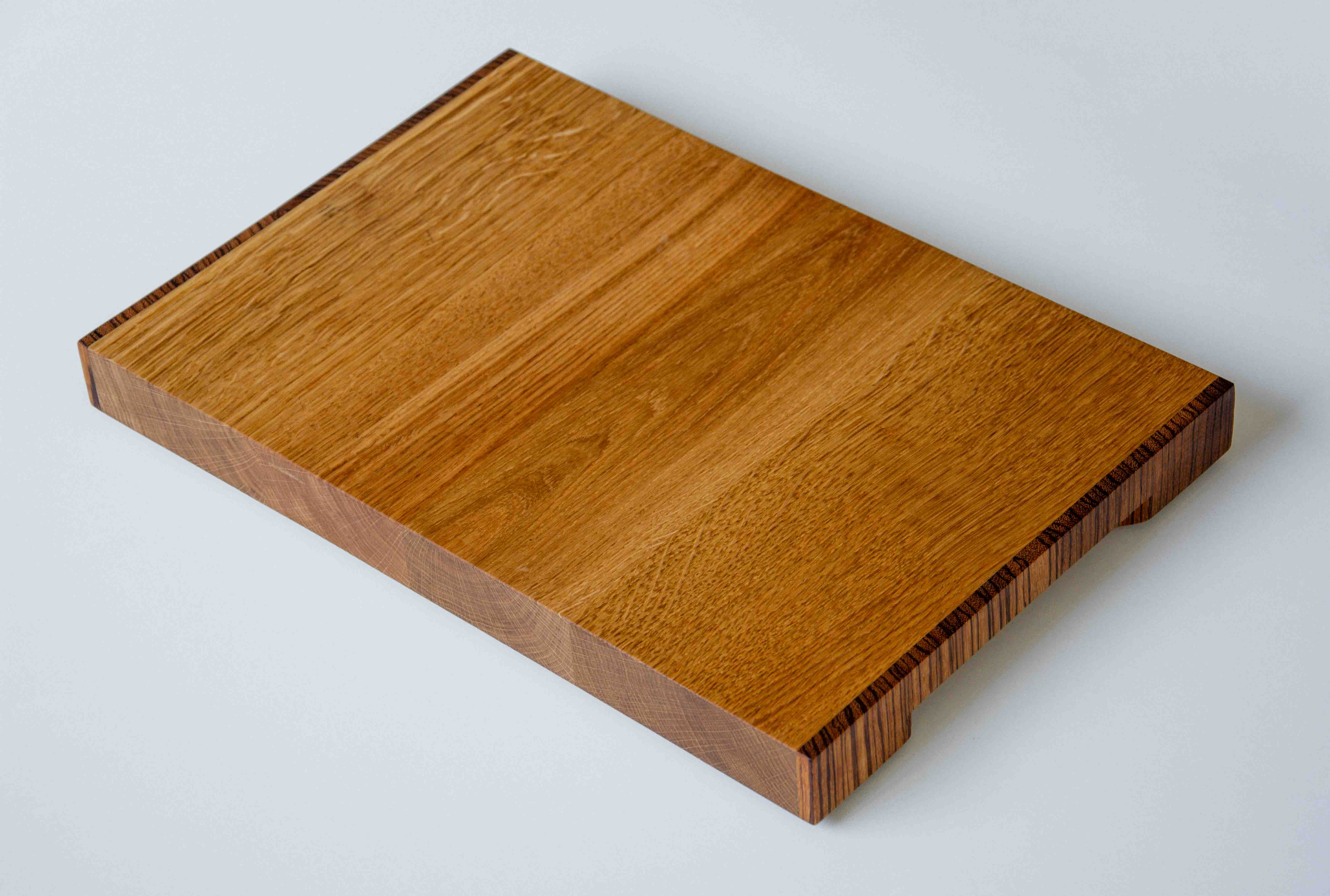 Wooden cutting board