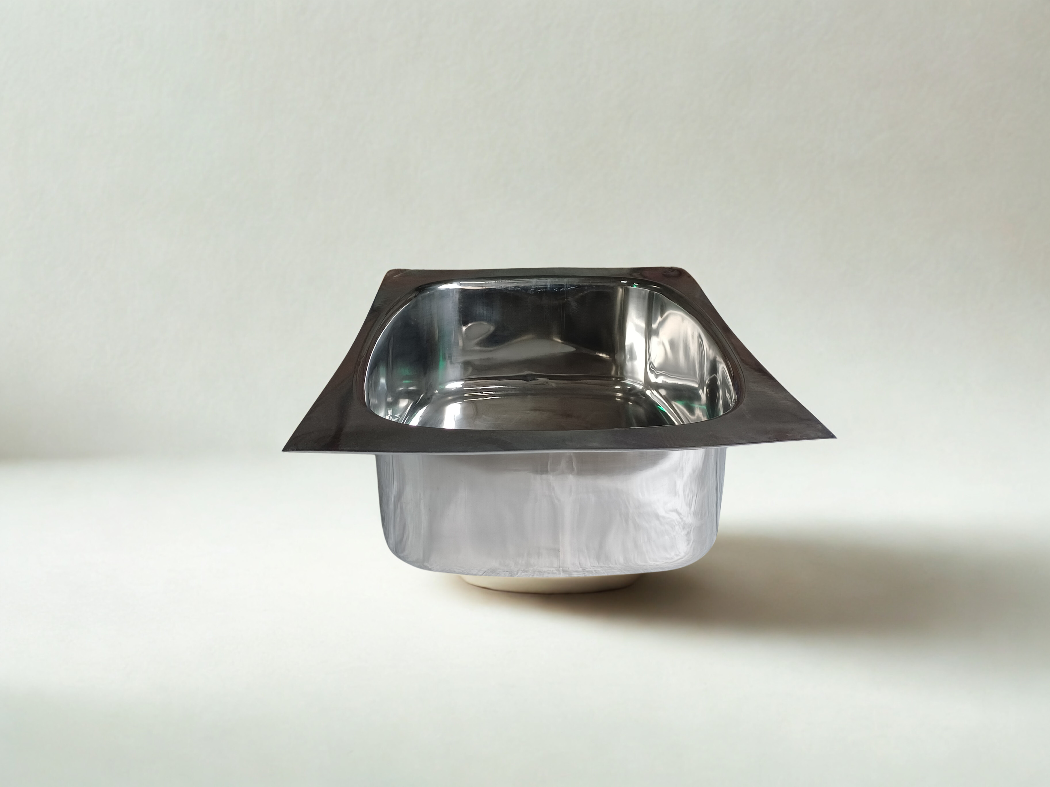 Stainless Steel Kitchen Sink (20x17x8)