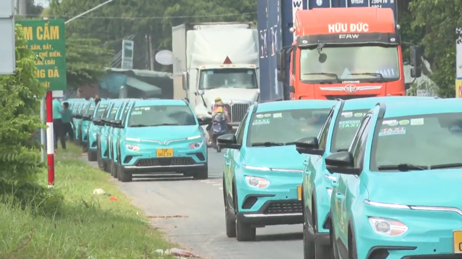 VinFast VF e34 Electric Car