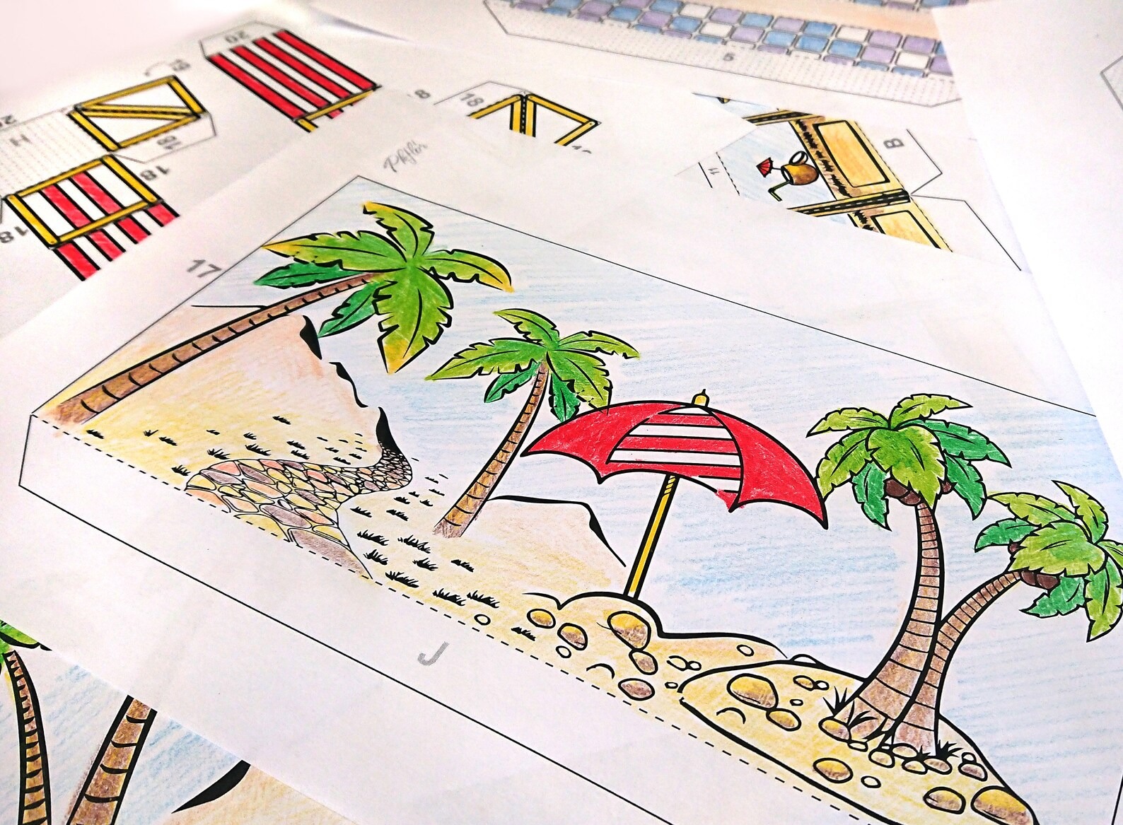 Piscina de Papel 3D – Kit para Imprimir e Montar