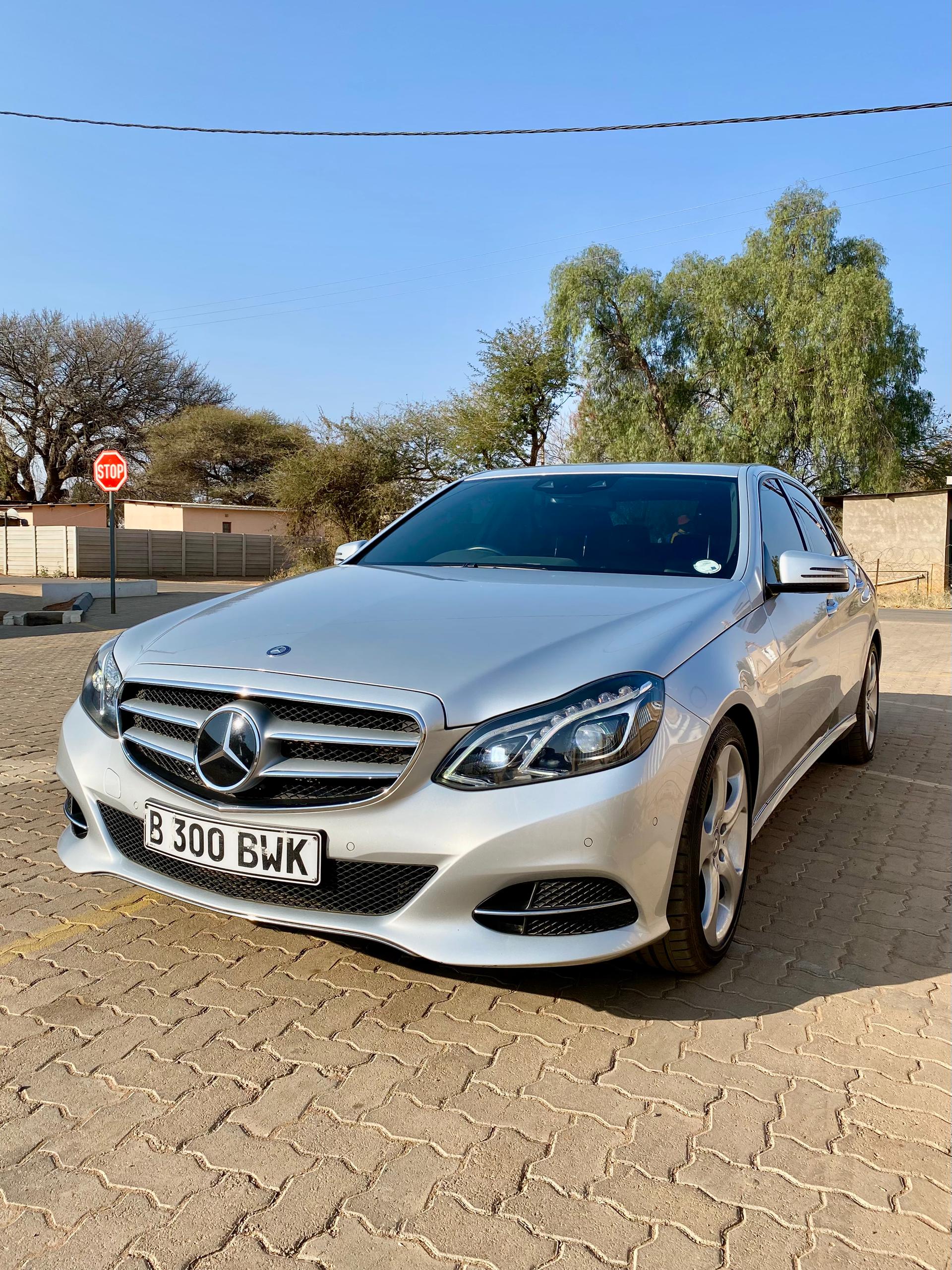 Mercedes-Benz E-Class Sedan