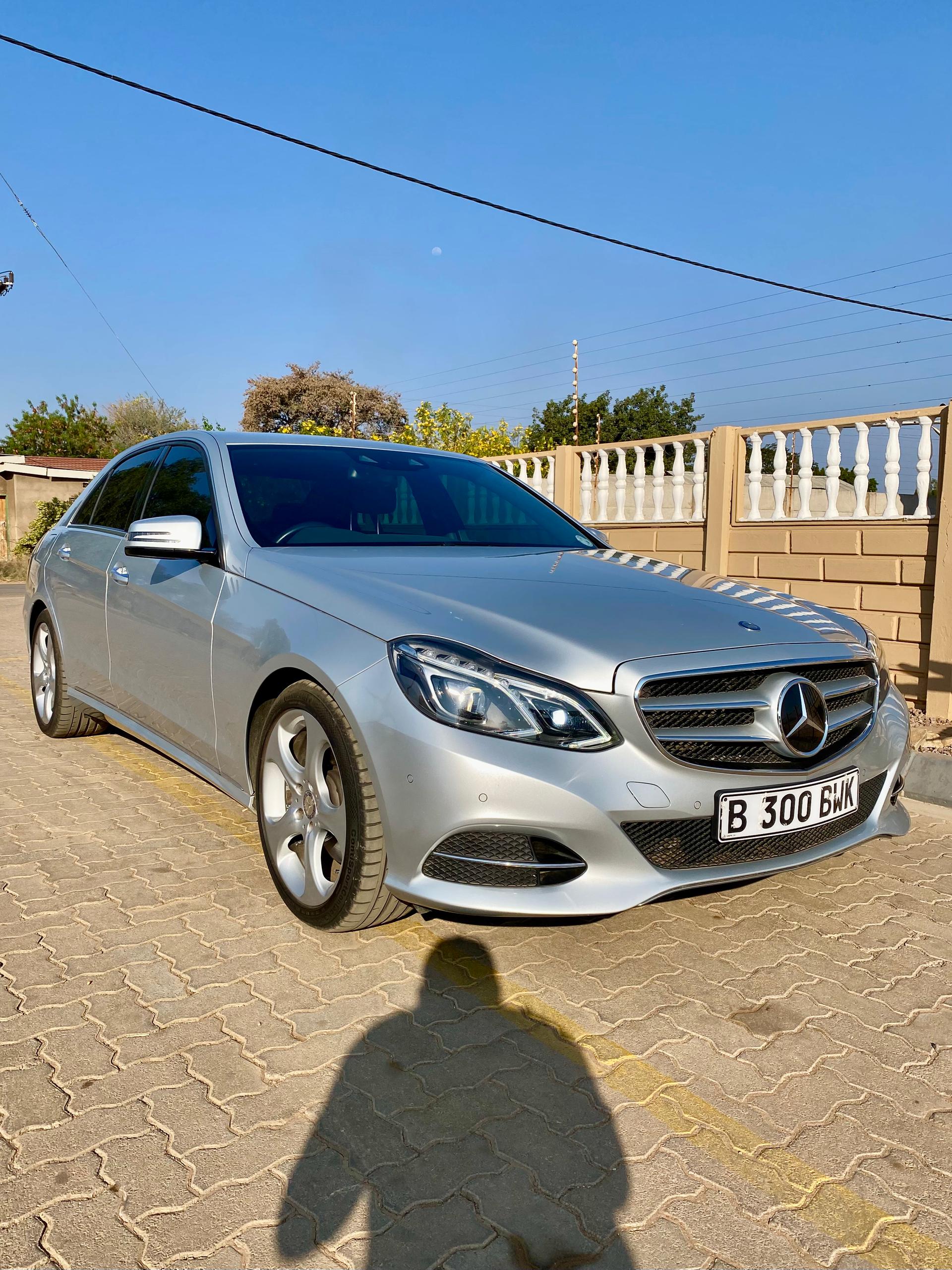 Mercedes-Benz E-Class Sedan