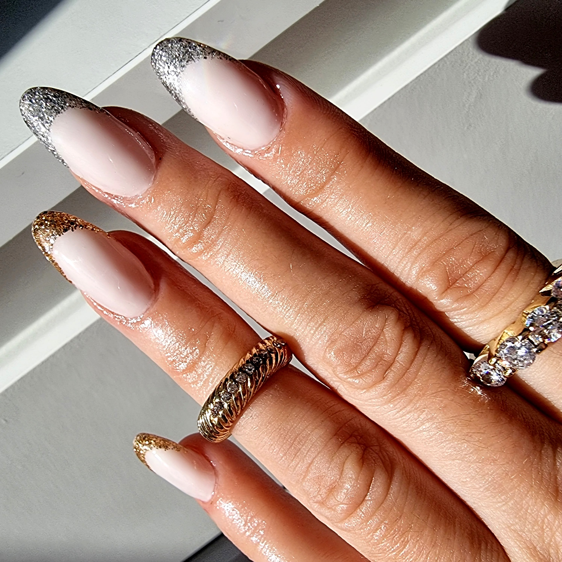 Glittery French Tips / Full hand 