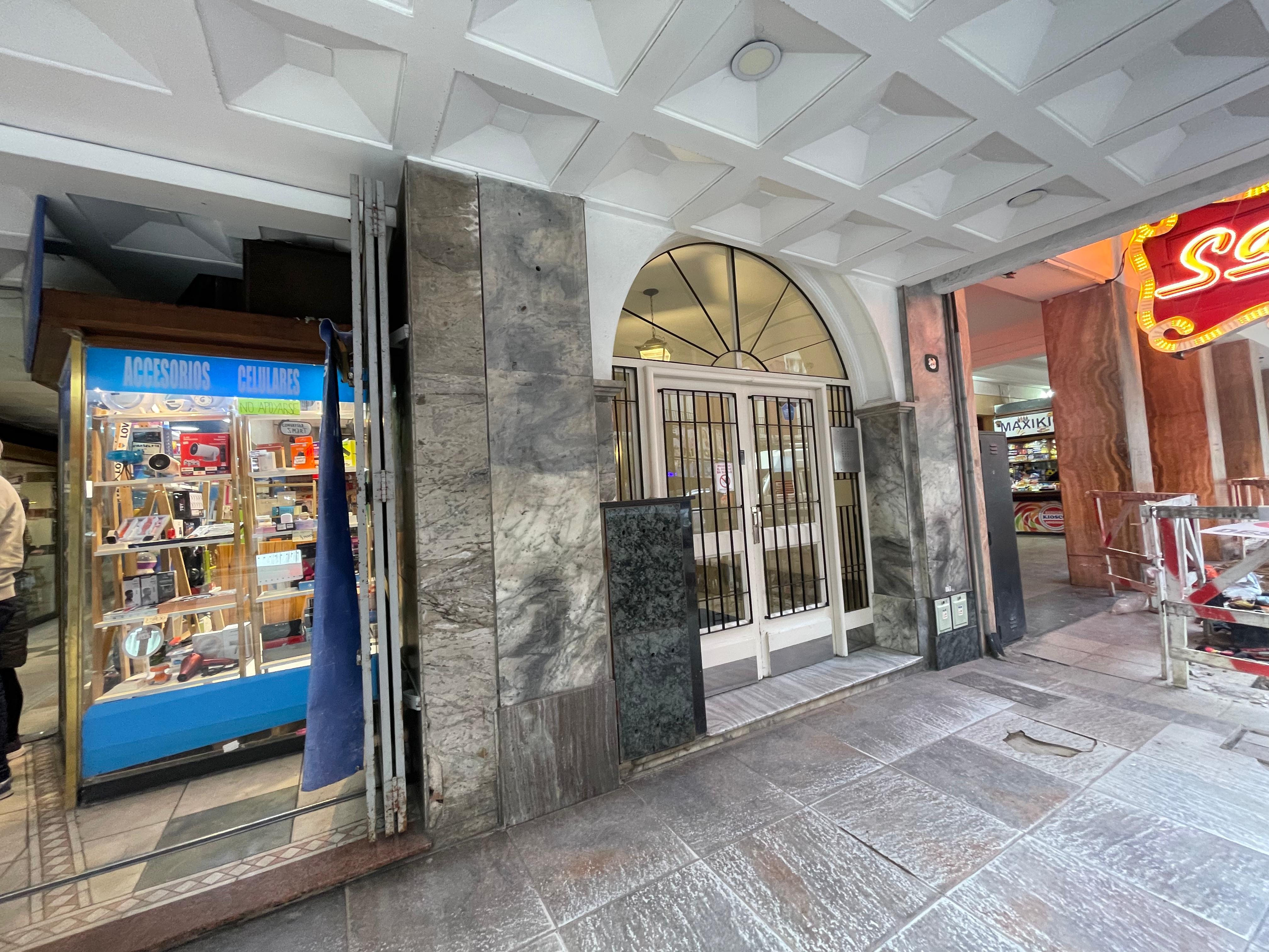 Departamento 3 Ambientes en ALQUILER ANUAL en zona centro de Mar del Plata