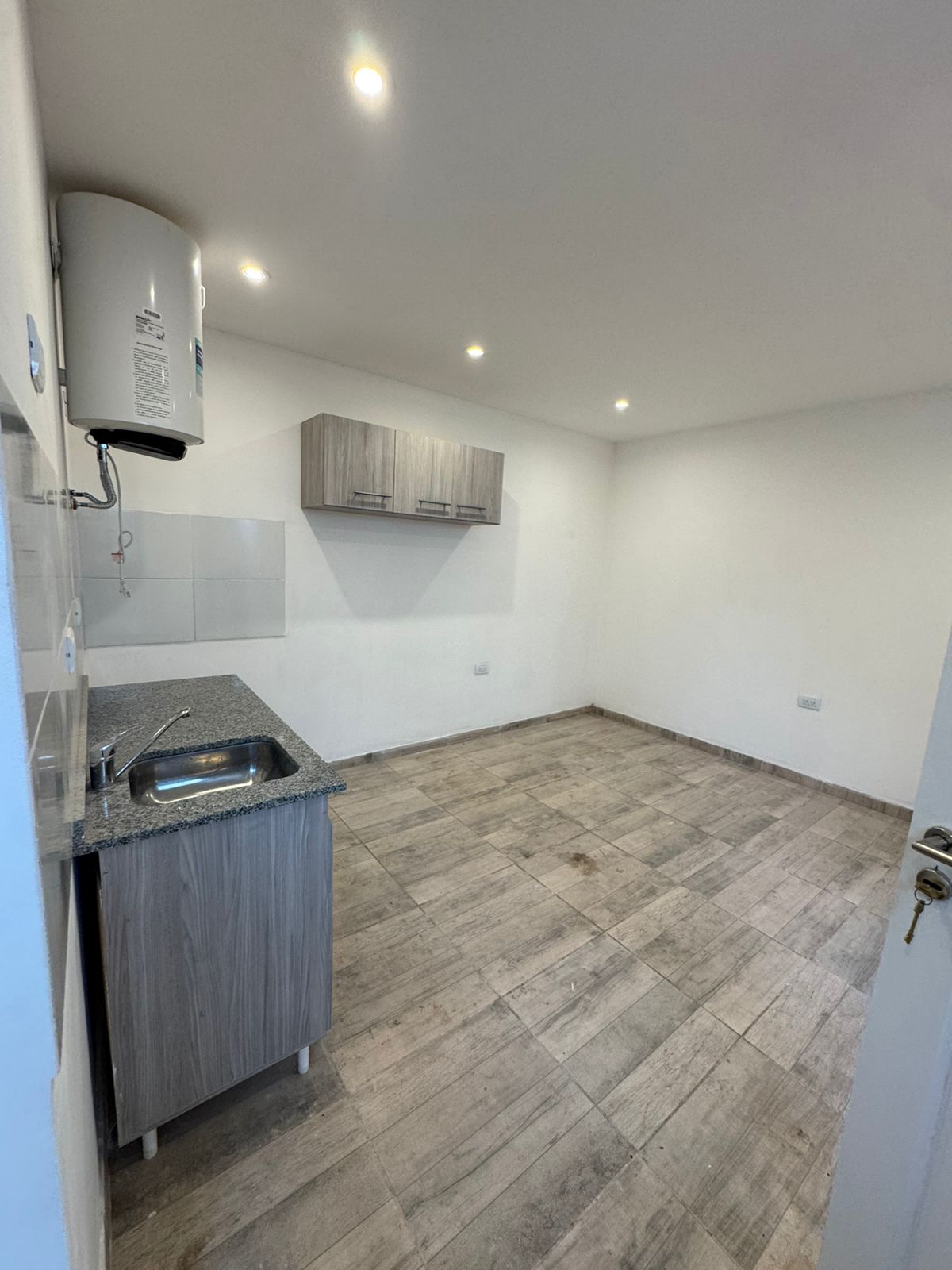 PH 1 ambiente con patio en Mar del Plata