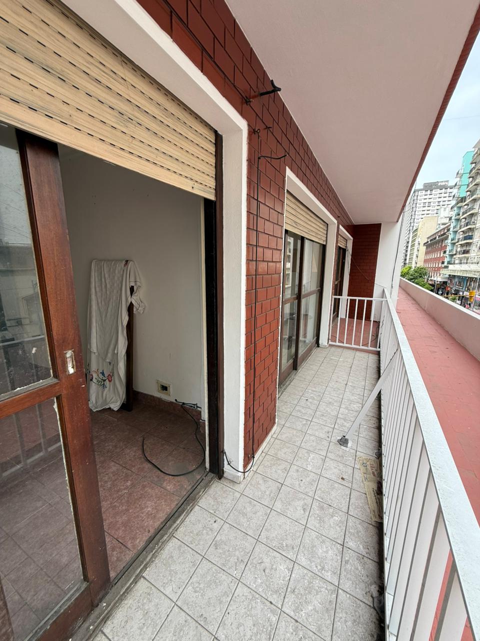  Departamento de 4 Ambientes con patio - Centro de Mar del Plata