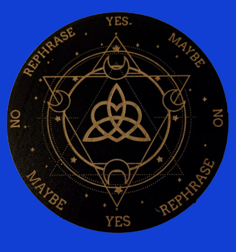 Pendelbrett mit "Dreifaltigkeitsknoten"