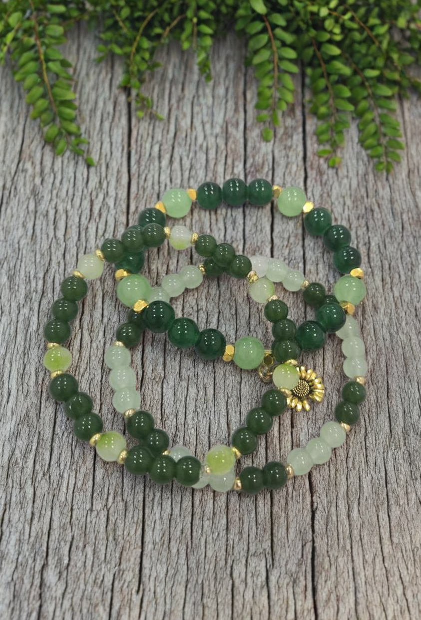 Green Beaded Bracelet with Sunflower Charm