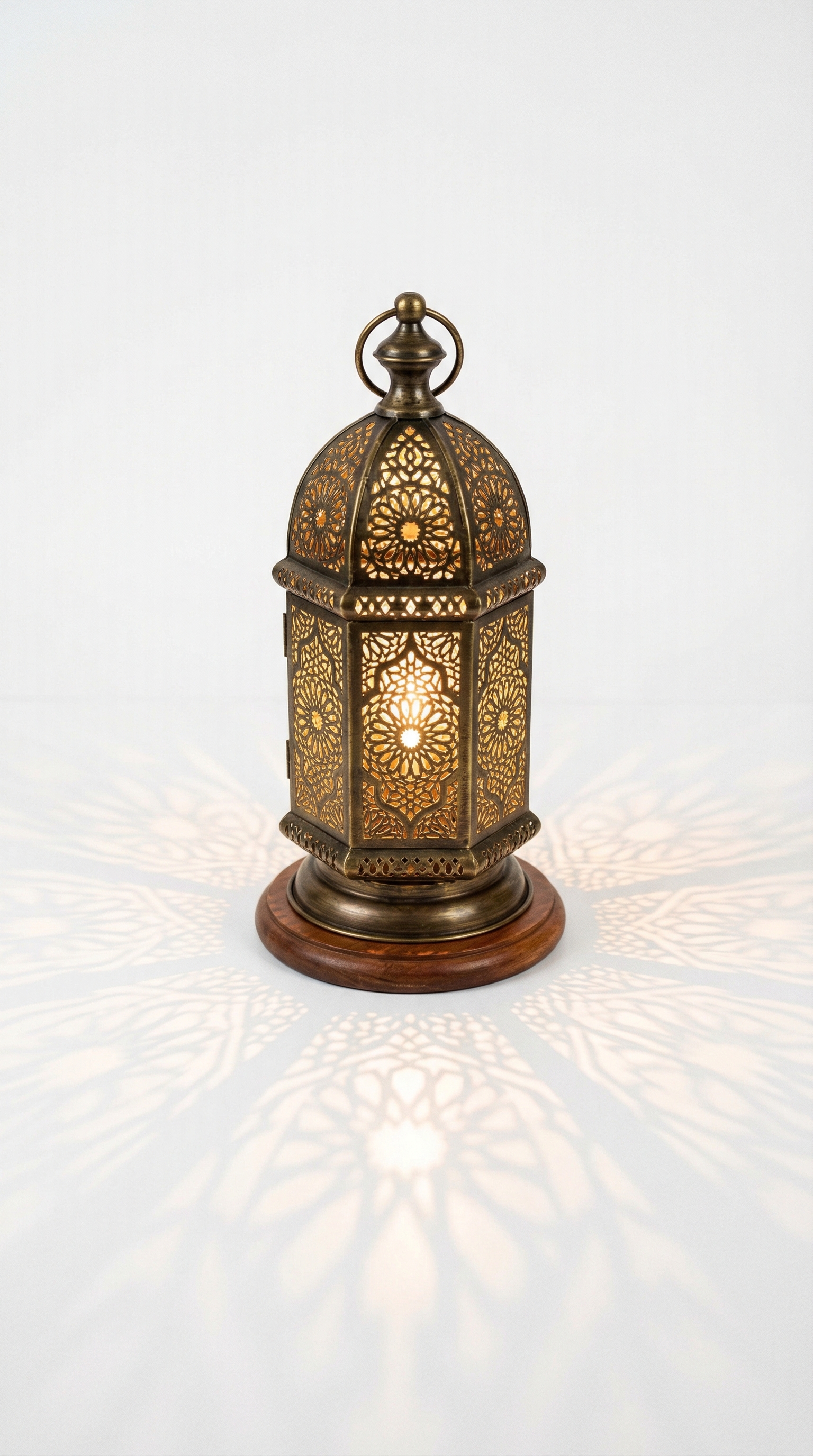 Moroccan Vintage Shadow Lantern Lamp – Premium Home Decor (Rs. 110)