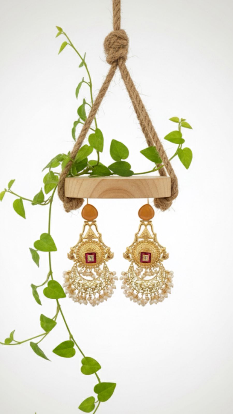  The Suhana Chandbalis