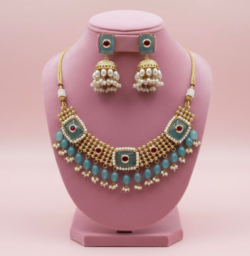 Aqua Grace Pearl Necklace Set