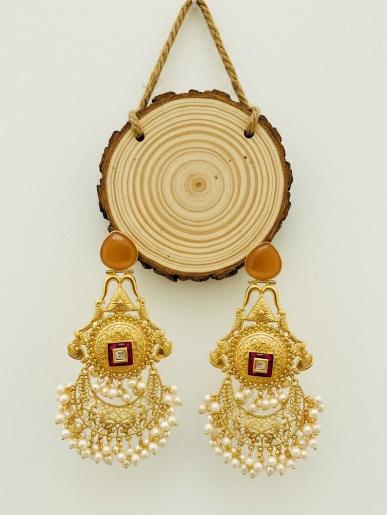  The Suhana Chandbalis