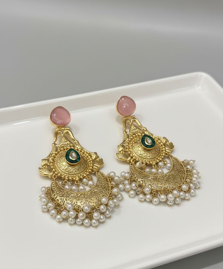  The Suhana Chandbalis