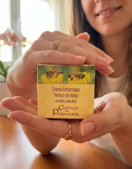 Crema Antiarrugas Veneno de Abeja