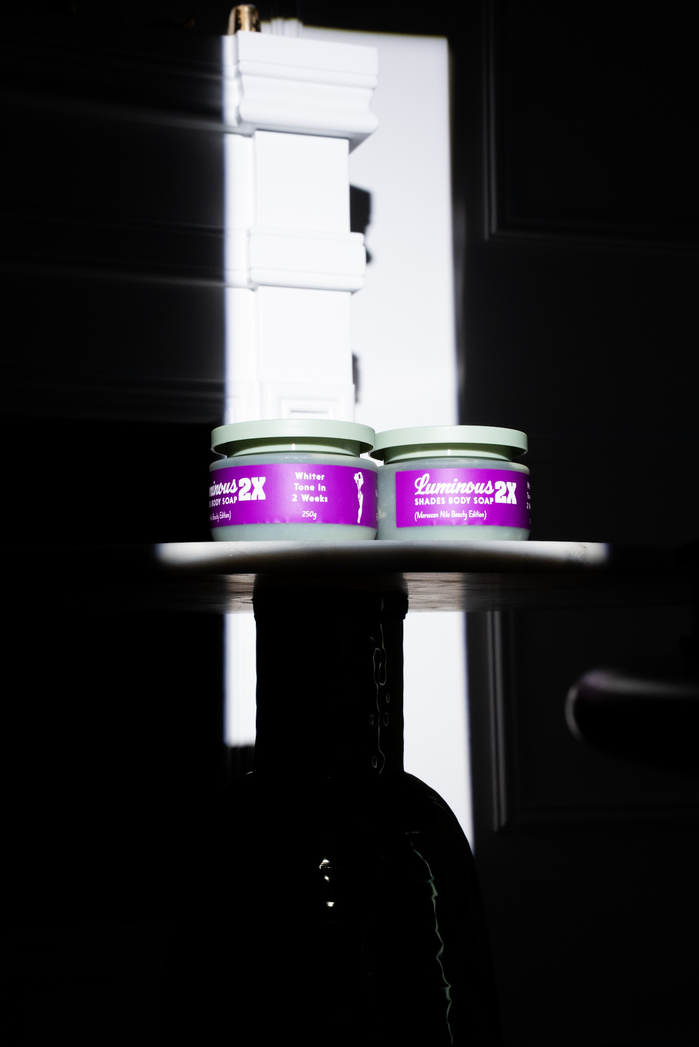 LUMINIOUS 2X SHADES BODY SOAP