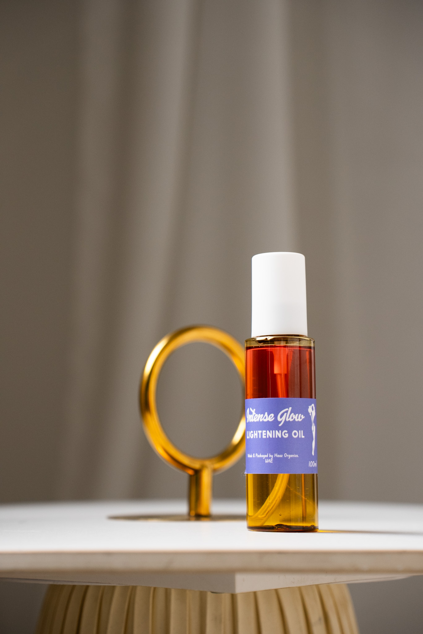 INTENSE GLOW LIGHTENING OIL