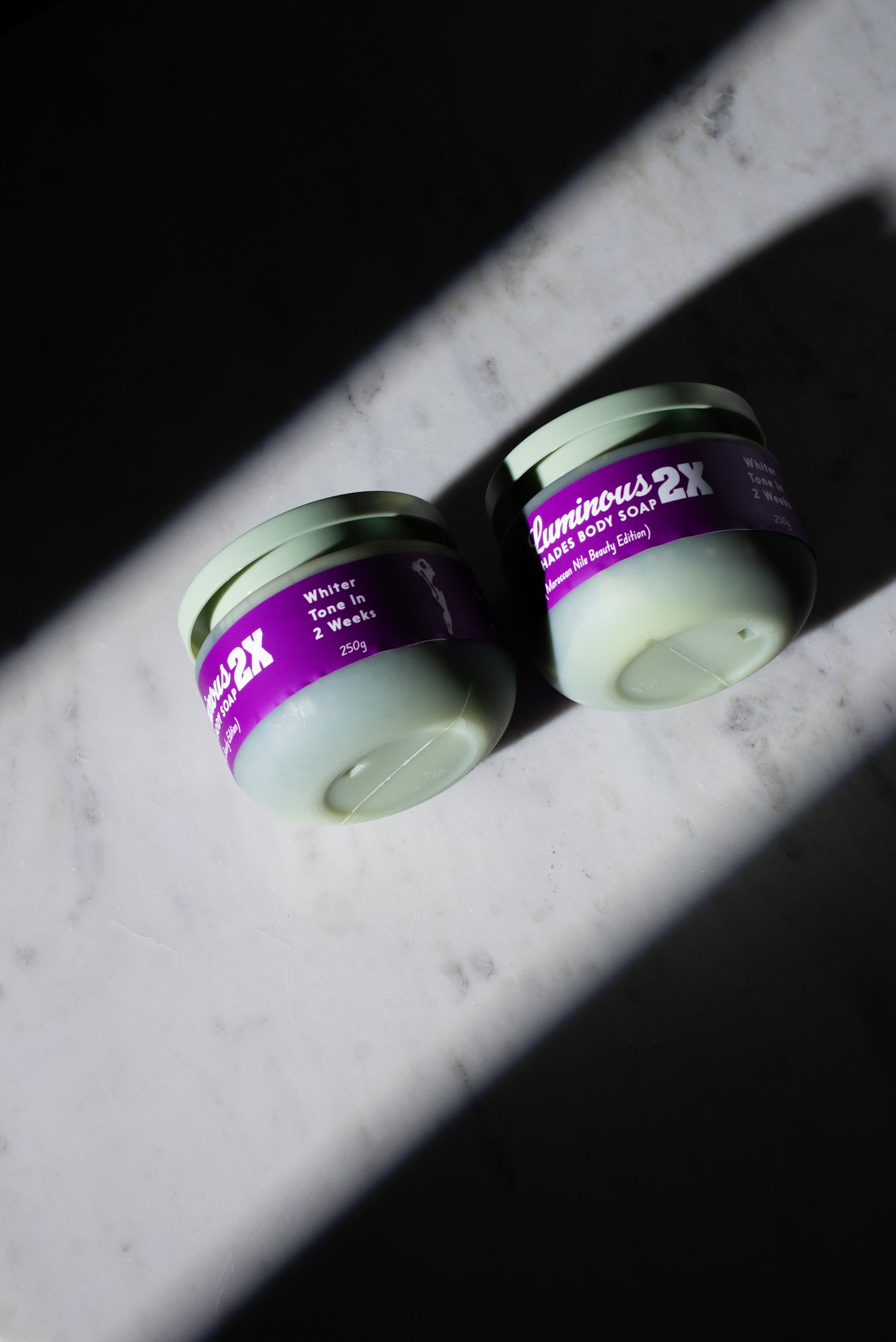 LUMINIOUS 2X SHADES BODY SOAP