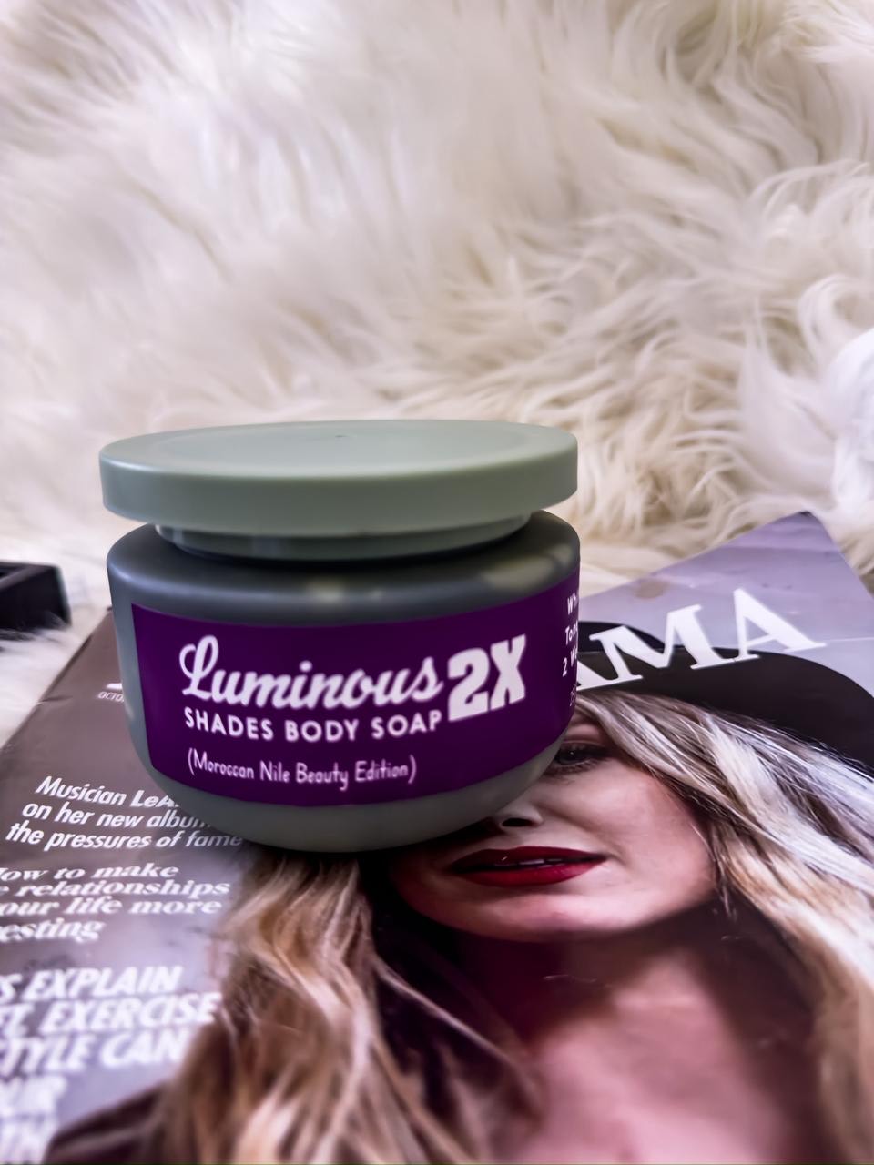 LUMINIOUS 2X SHADES BODY SOAP