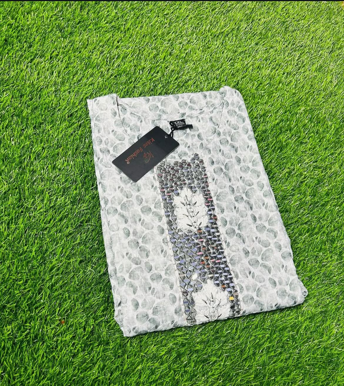 Handcrafted White Patterned Kurti