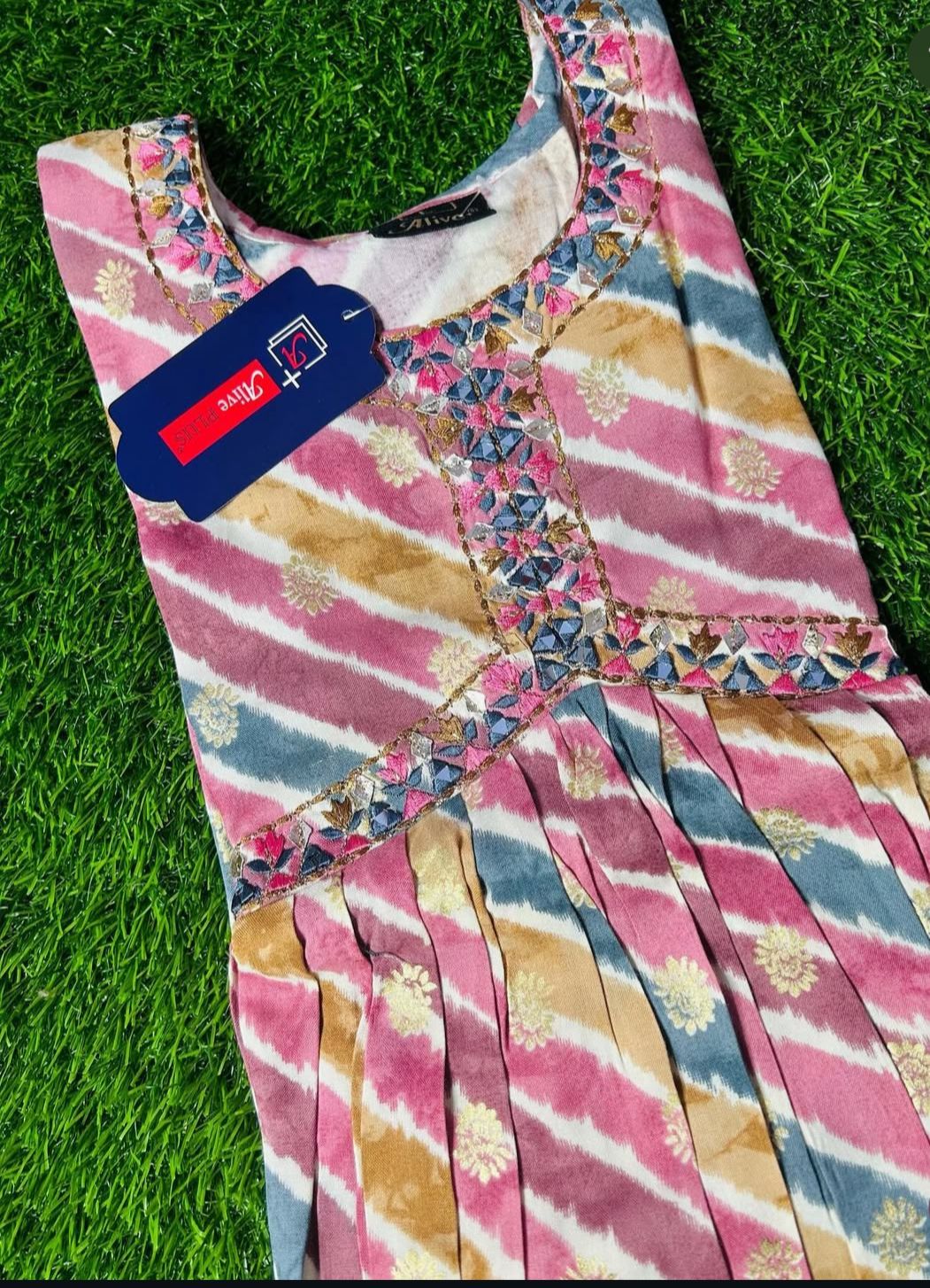 Handcrafted Tie-Dye Kurti