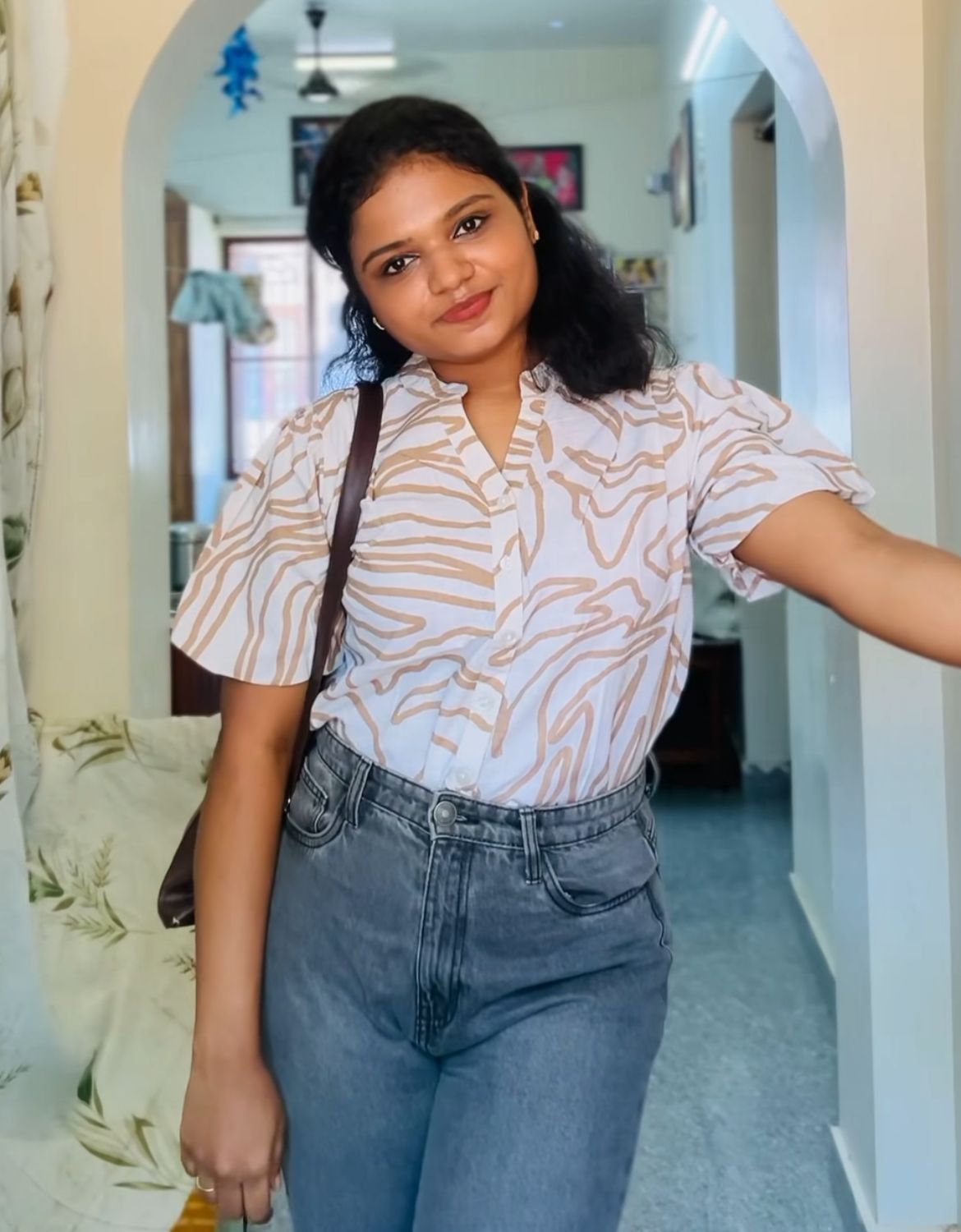 White Puff Sleeve Printed Shirt