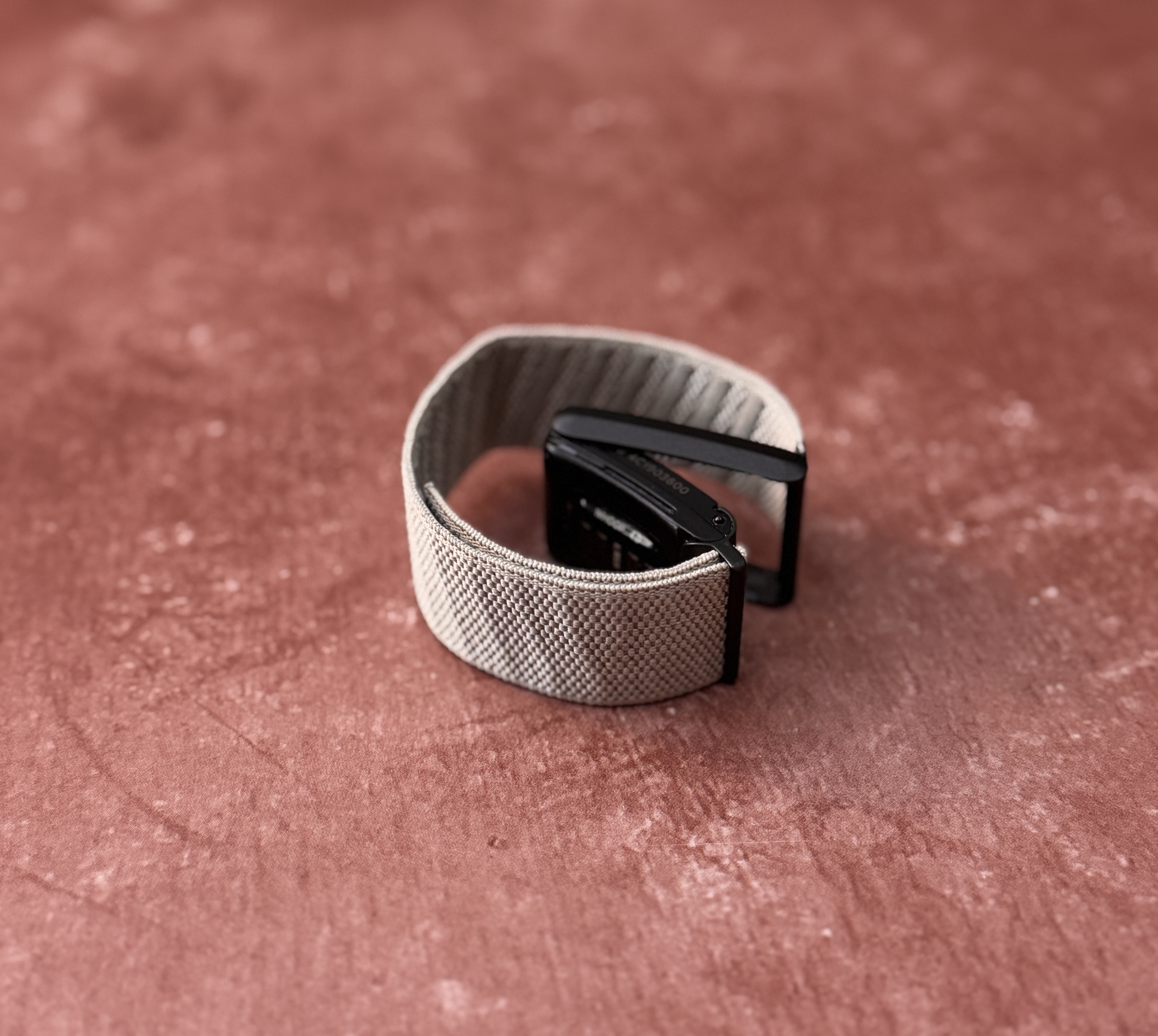Gray Strap || Metal Buckle