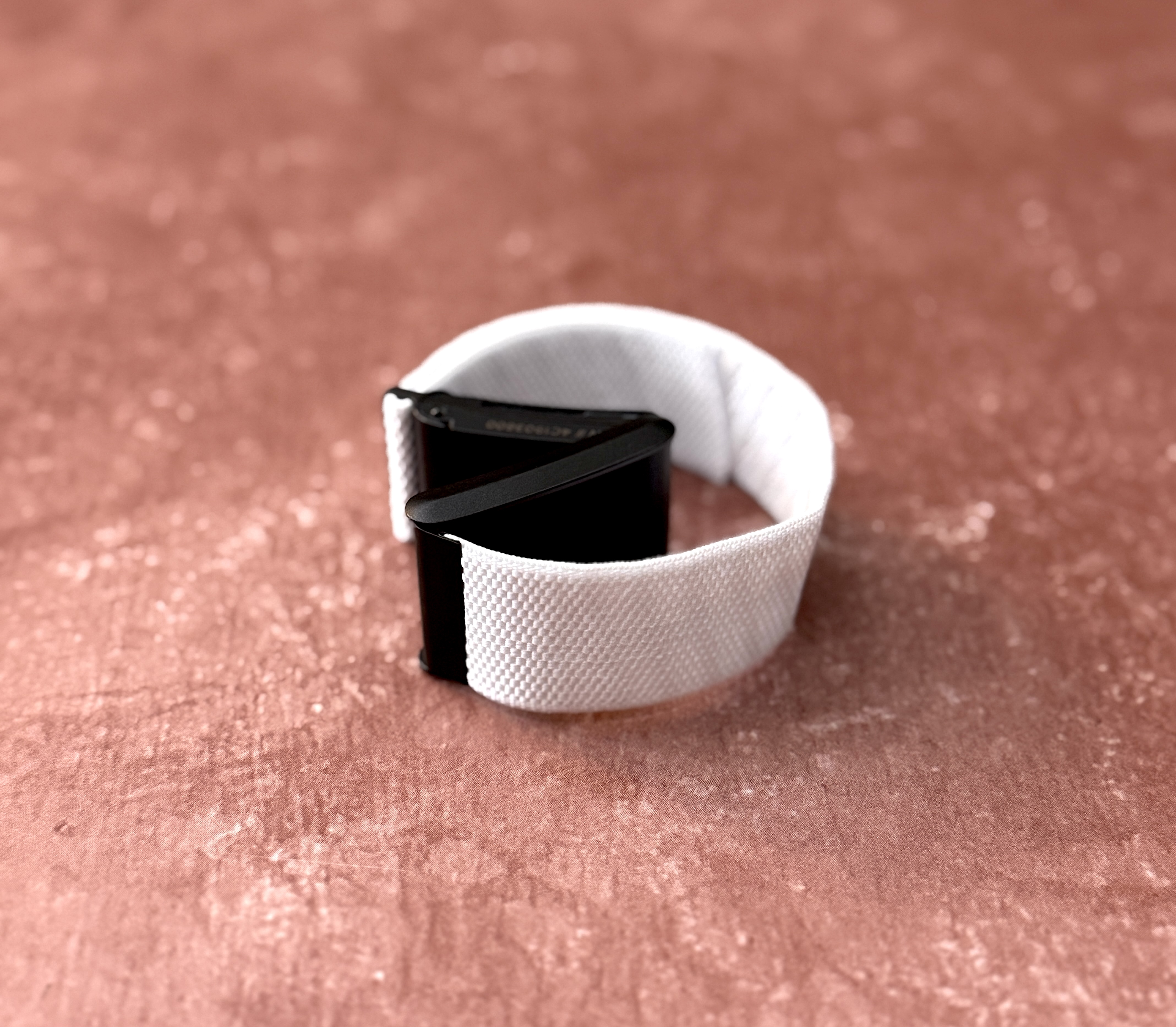 White Strap || Metal Buckle