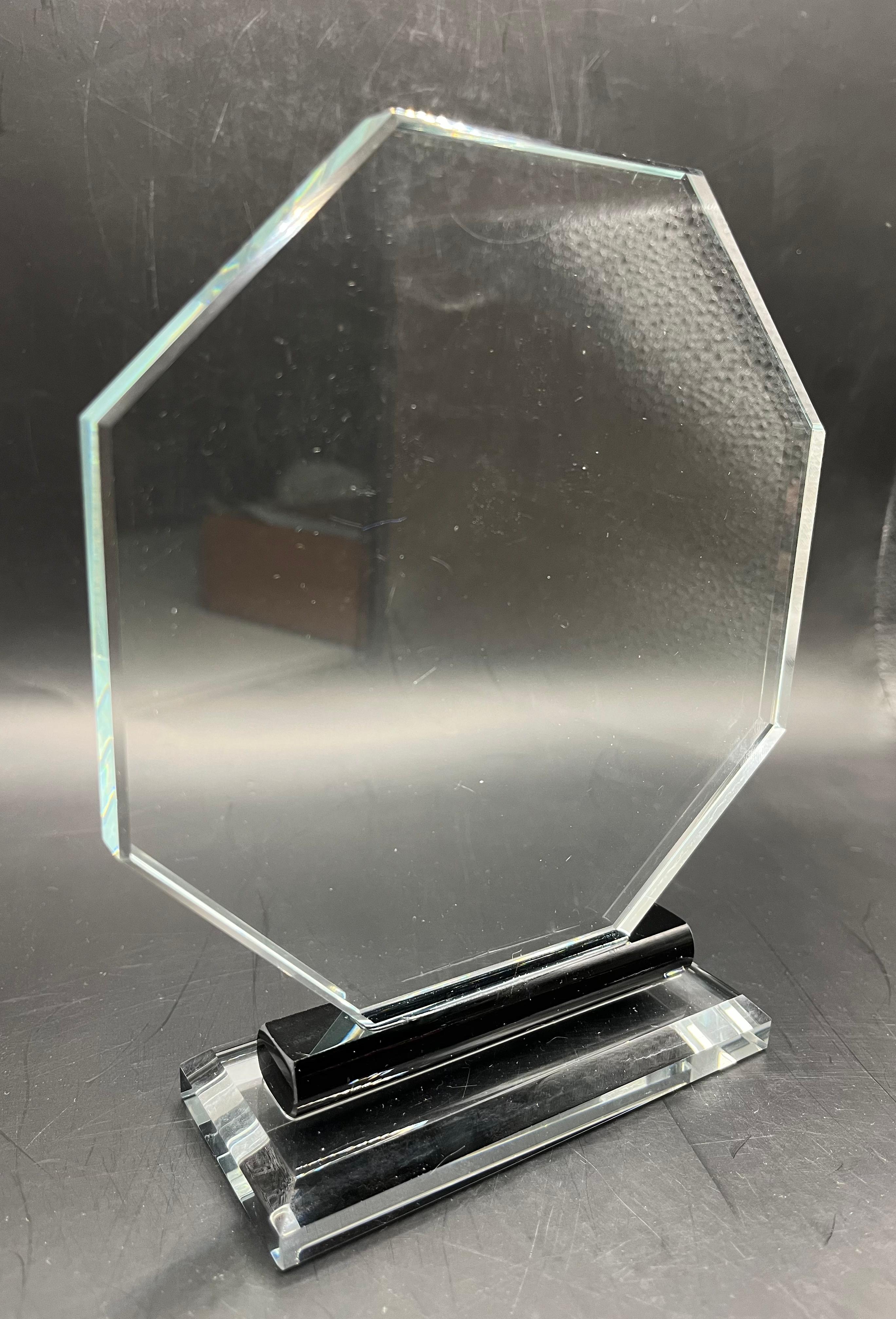 Cristal octagonal base negra