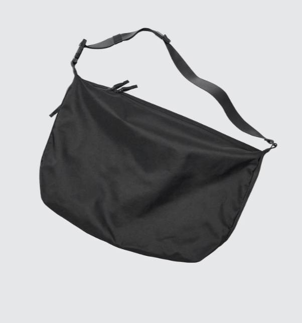 MESSENGER SHOULDER BAG