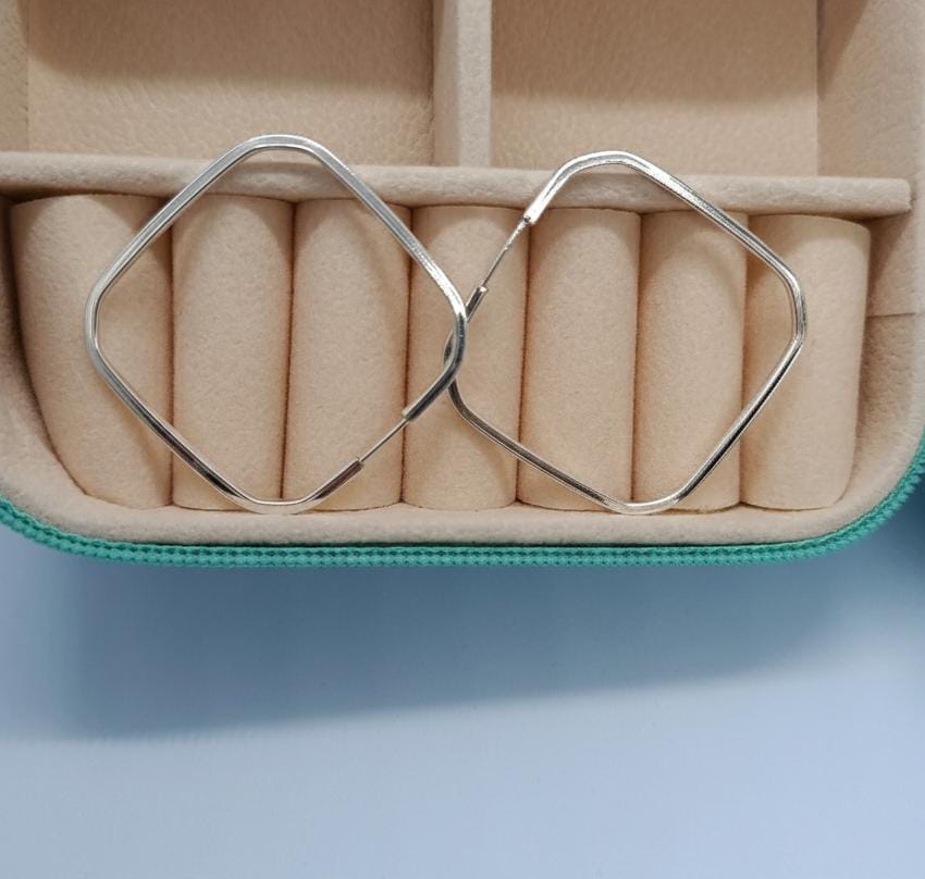 Brinco Argola Quadrada 2,5M