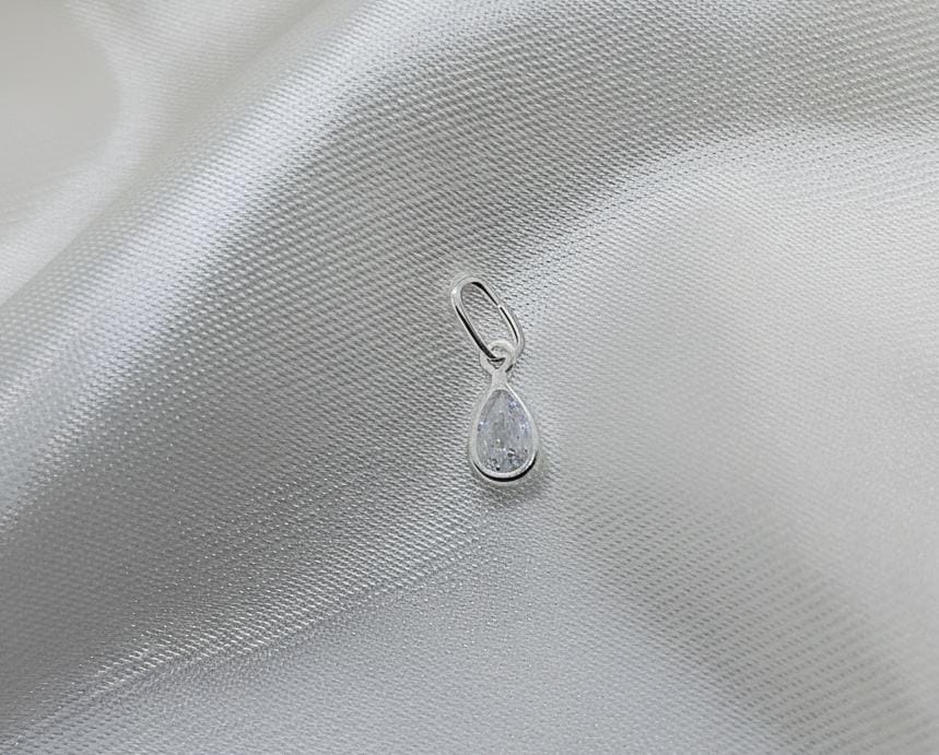 Pingente Ponto de Luz Gota