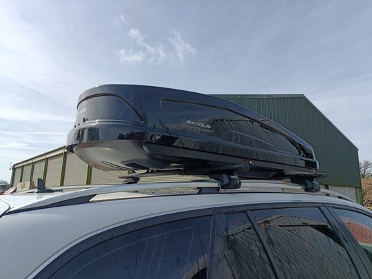 Used Halfords Advanced 470L Roof Box