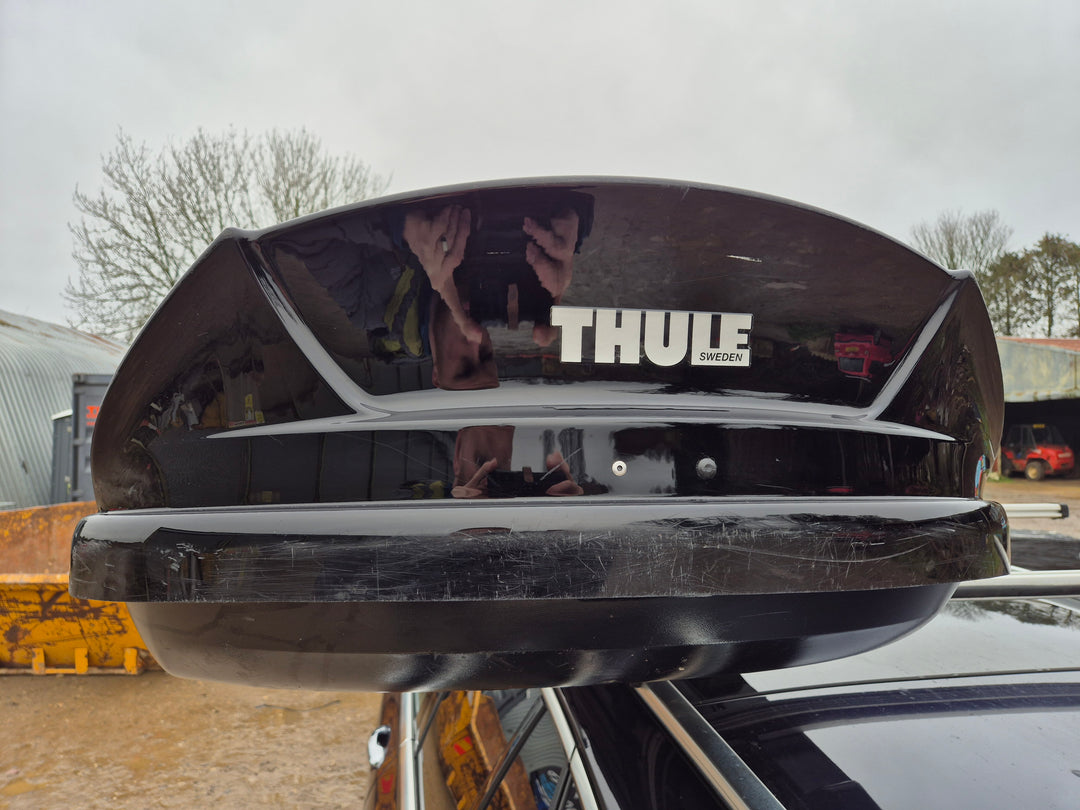  Used Thule Motion 200 Roof Box 