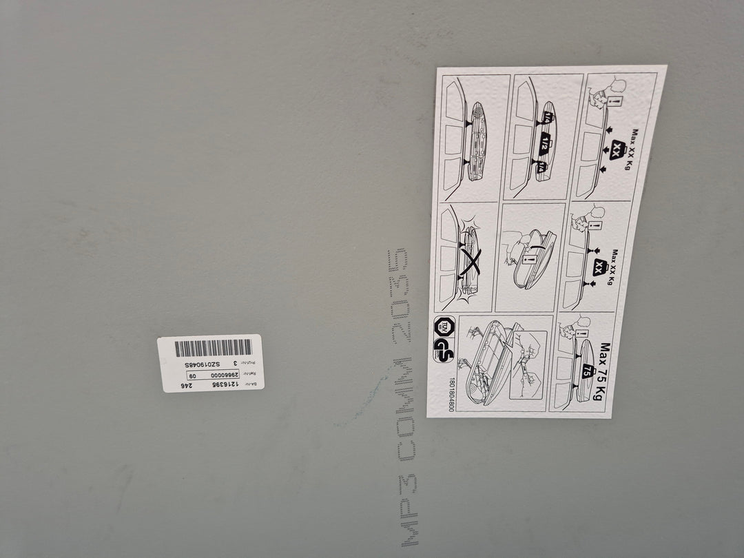  Used Thule Atlantis 600 Roof Box 