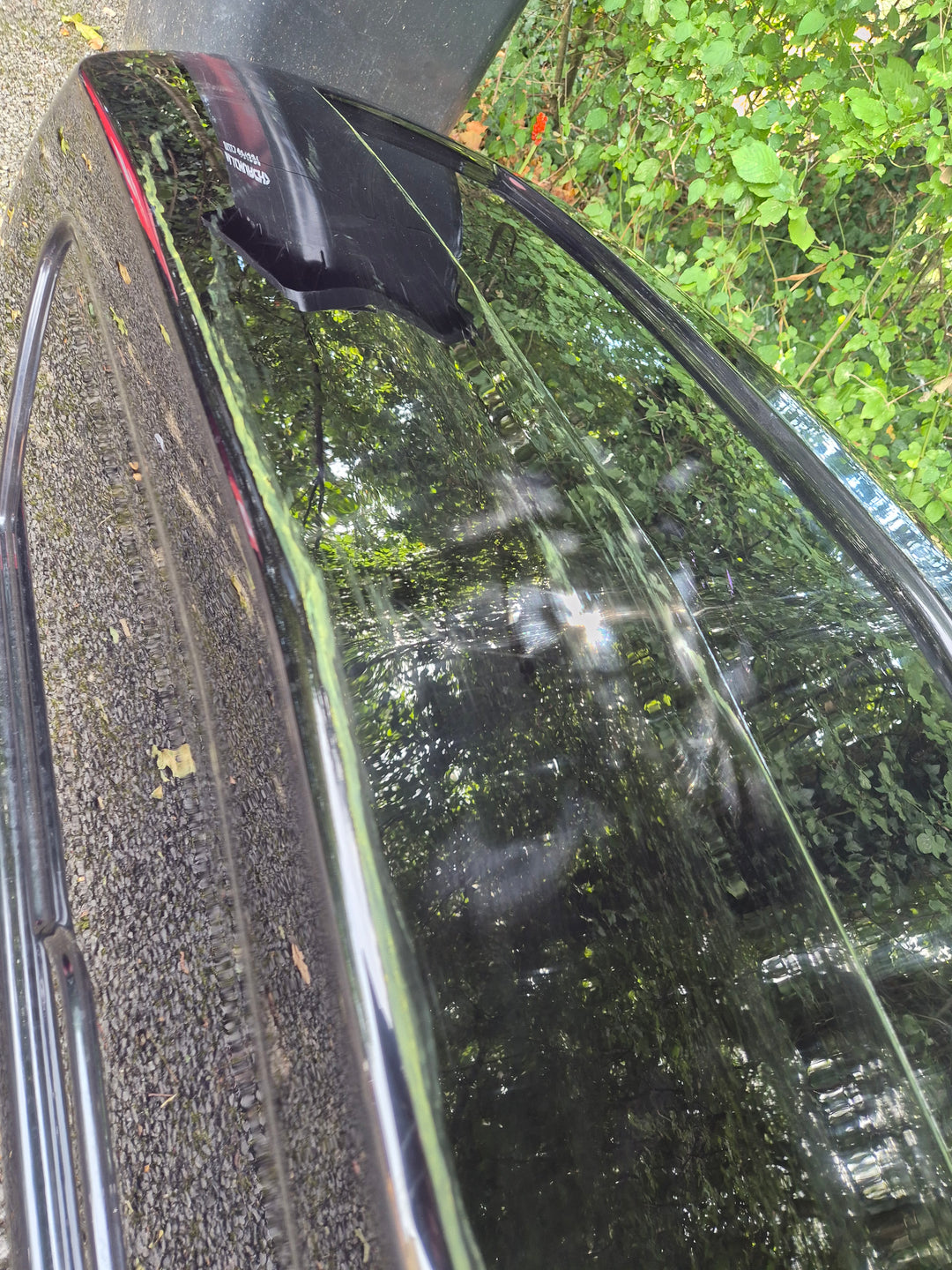  Used Exodus 580L Roof Box  