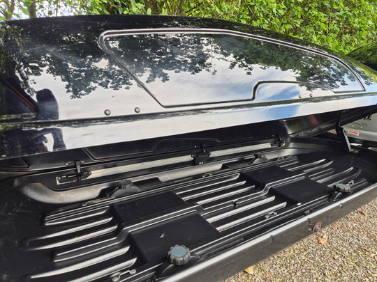 Used Exodus 580L Roof Box