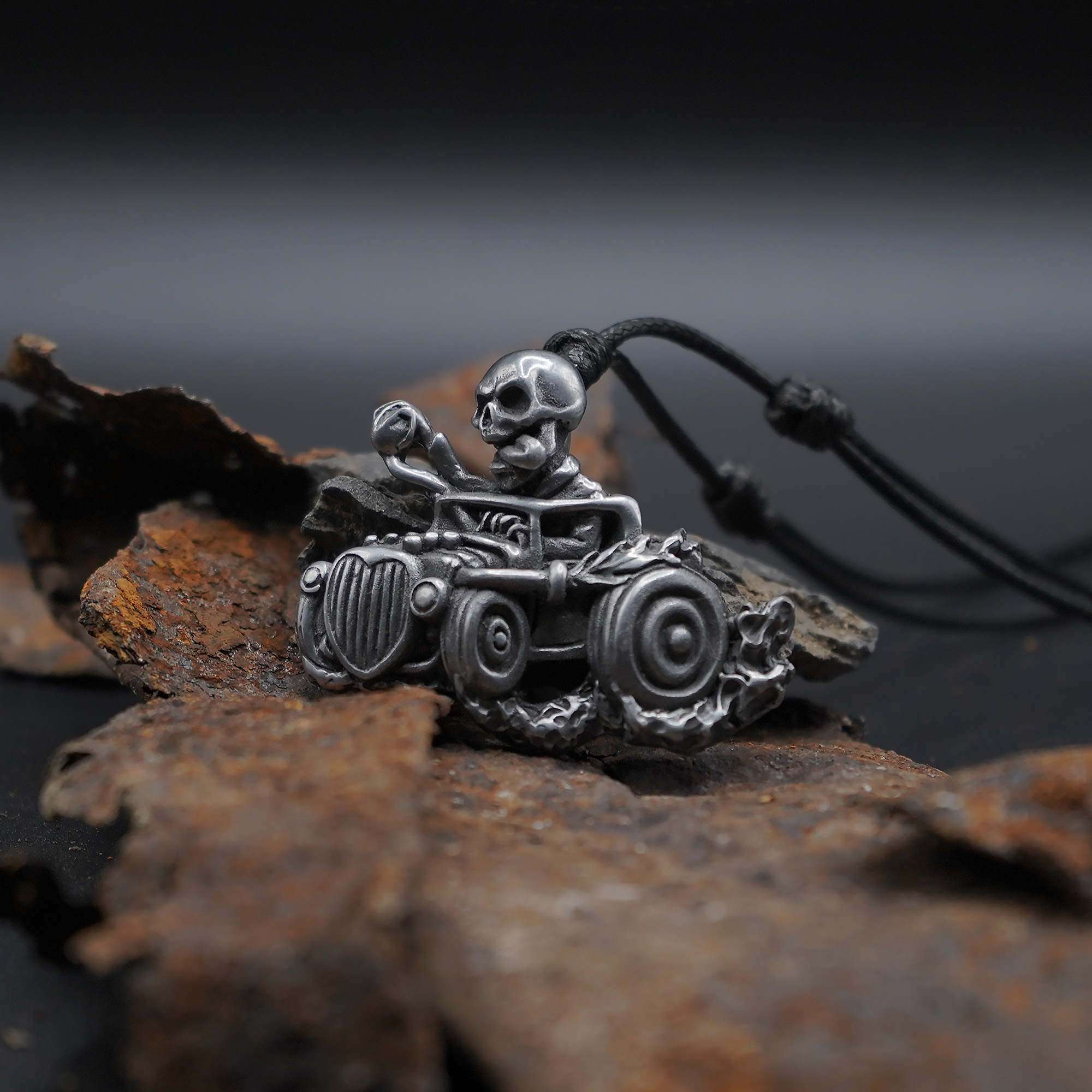 Hotrod Pendant