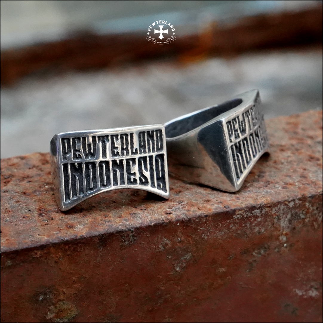 Pewterland Brand Logo Ringskull